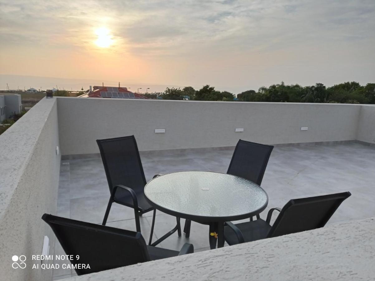 Bed and Breakfast Sponder Loft Giv'at Yo'av Exterior foto